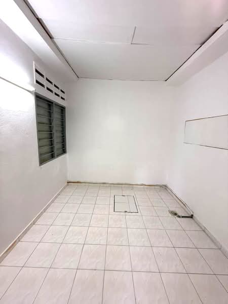 Rumah Teres 1 Tingkat untuk Disewa di Taman Bukit Maluri (Kepong) - David Lao - Interior - PropertyGuru.com.my