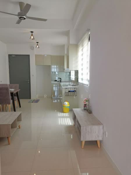 Servis Apartment untuk Dijual di Paradigm Residence - Eric Lee - Living Room - PropertyGuru.com.my