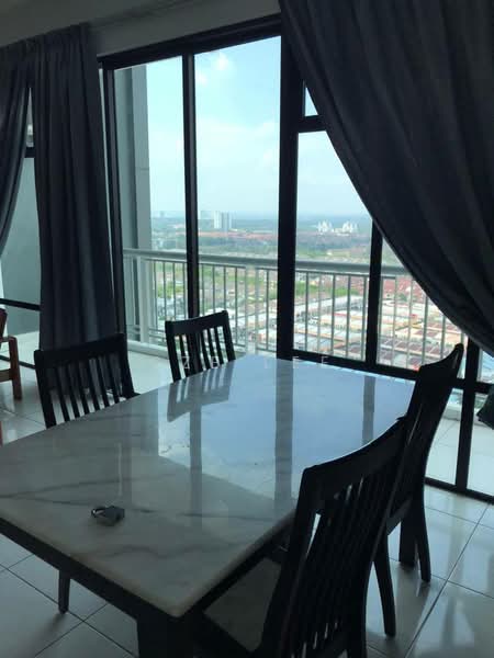 Service Residence for Sale at The Sky Executive Suites - Sze Lee - Dining Room - PropertyGuru.com.my