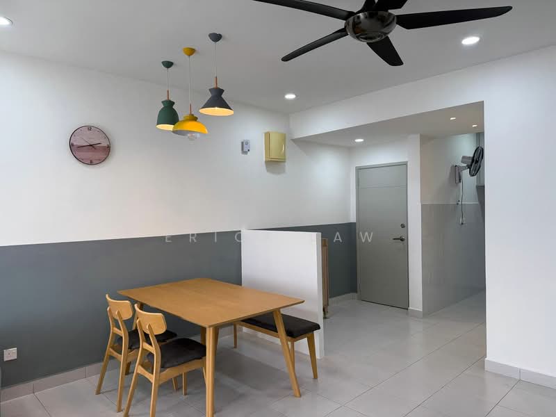 Kondominium untuk Dijual di Residensi Puchongmas - Erica Law - Dining Room - PropertyGuru.com.my