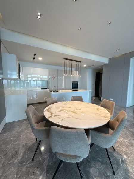 Servis Apartment untuk Disewa di Four Seasons Place - thomas lee - Kitchen - PropertyGuru.com.my