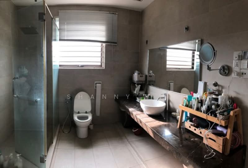 Semi-Detached House for Sale in Sungai Long (Bandar Sungai Long) - Shanny Tan - Bathroom - PropertyGuru.com.my