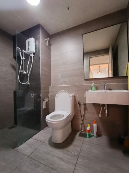 Servis Apartment untuk Disewa di Maya Bay Residences @ Gamuda Cove - Mavis Teh - Bathroom - PropertyGuru.com.my