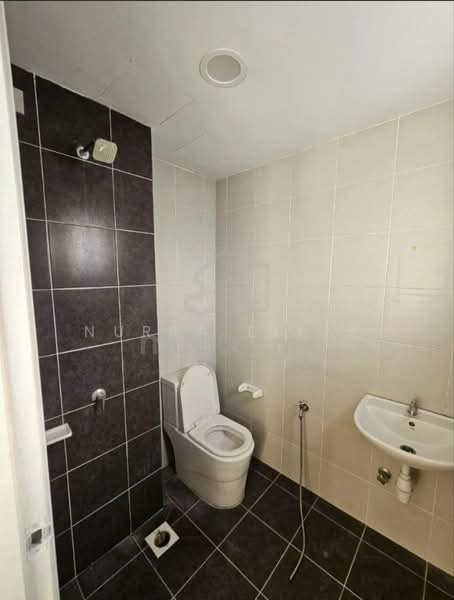 Apartment for Sale at D'Cerrum Apartment - Nurra Eikin - Bathroom - PropertyGuru.com.my