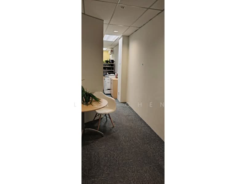 Office for Sale in Petaling Jaya (Selangor) - Lisa Chen - Corridor - PropertyGuru.com.my