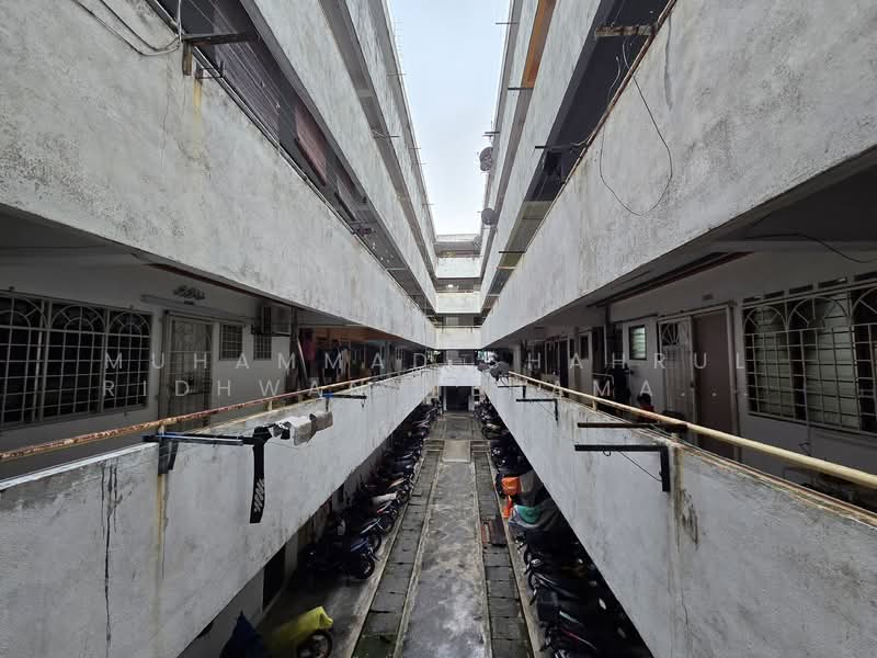 Rumah Flat untuk Dijual di Taman Bukit Angsana - Muhammad Shahrul Ridhwan Mehamad Nasir - Exterior - PropertyGuru.com.my