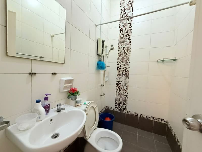 Cluster House for Rent in Bukit Indah (Iskandar Puteri (Nusajaya)) - baomei 宝妹 - Bathroom - PropertyGuru.com.my