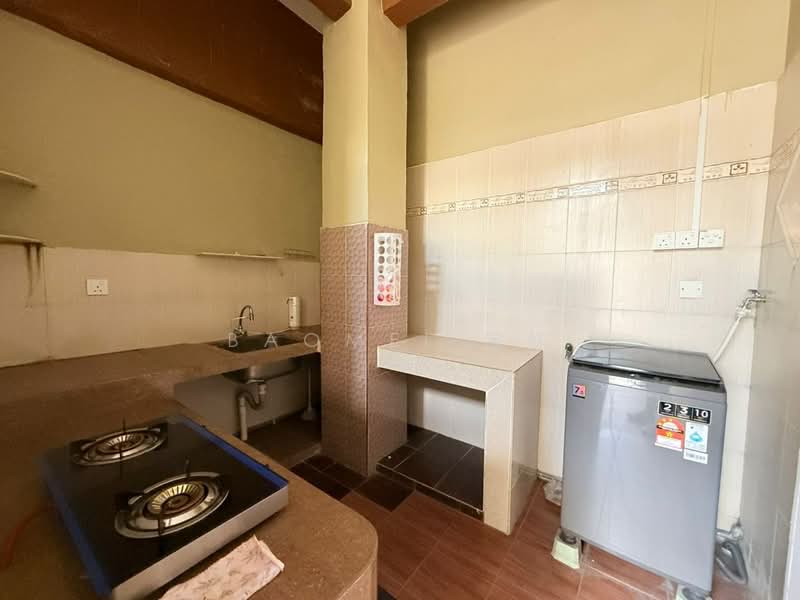 Cluster House for Rent in Bukit Indah (Iskandar Puteri (Nusajaya)) - baomei 宝妹 - Kitchen - PropertyGuru.com.my