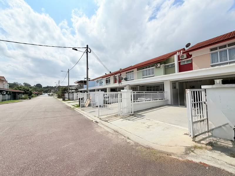 2-storey Terraced House for Sale in Bandar Dato Onn (Tebrau) - Iden Tan - Exterior - PropertyGuru.com.my