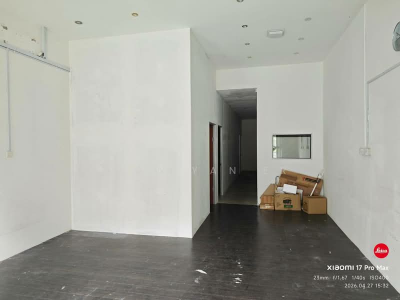 Shop for Rent in Bandar Dato Onn (Tebrau) - Siow Yan Er - Interior - PropertyGuru.com.my