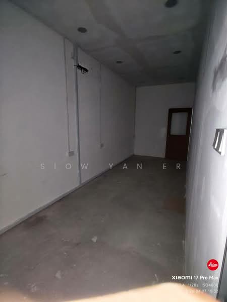 Shop for Rent in Bandar Dato Onn (Tebrau) - Siow Yan Er - Interior - PropertyGuru.com.my