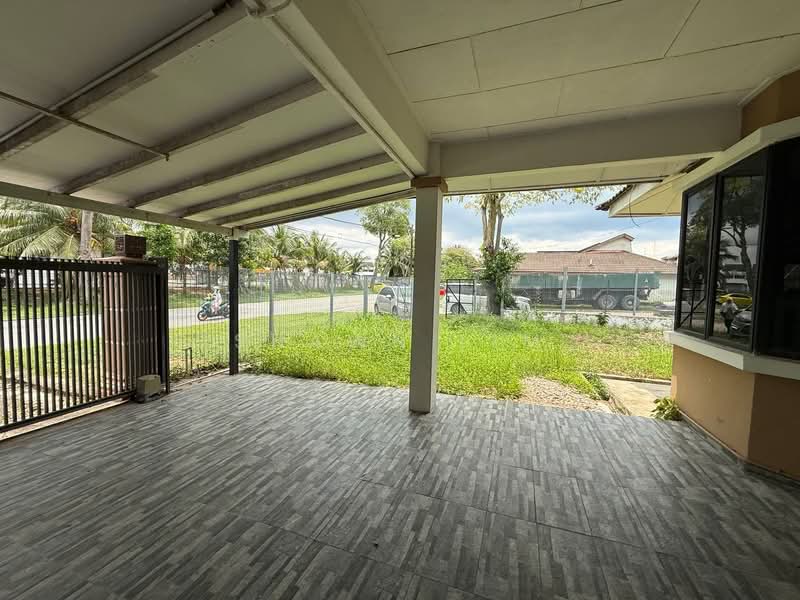 1-storey Terraced House for Sale in Taman Molek (Johor Bahru) - Shawn Lim - PropertyGuru.com.my