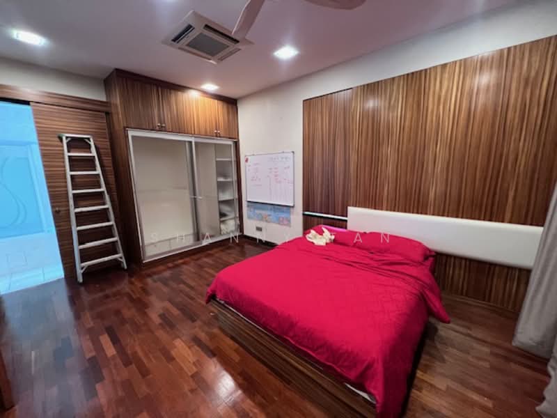 Bungalow for Sale in Bandar Sungai Long (Selangor) - Shanny Tan - Bedroom - PropertyGuru.com.my