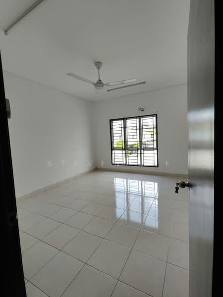 2-storey Terraced House for Sale in Taman Sari Alamanda (Serendah) - Steven Lee - Interior - PropertyGuru.com.my