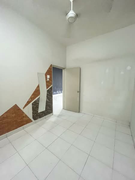 Rumah Teres 2 Tingkat untuk Disewa di Alam Suria (Puncak Alam) - Rohana Ishak - Interior - PropertyGuru.com.my