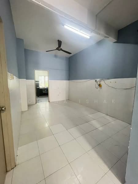 Rumah Teres 2 Tingkat untuk Disewa di Alam Suria (Puncak Alam) - Rohana Ishak - Interior - PropertyGuru.com.my