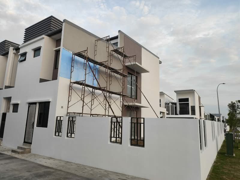 Rumah Teres 2 Tingkat untuk Dijual di Telok Panglima Garang (Selangor) - Anthony Ho - Exterior - PropertyGuru.com.my