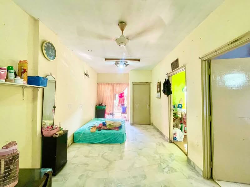 Apartment for Sale at Teratai Mewah Apartment Block 15,17,19,21 - Bryan Yeoh - Interior - PropertyGuru.com.my