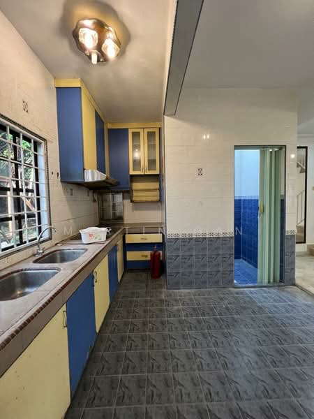 Rumah Teres 2 Tingkat untuk Dijual di Batu Caves (Selangor) - Martin Gan - Kitchen - PropertyGuru.com.my