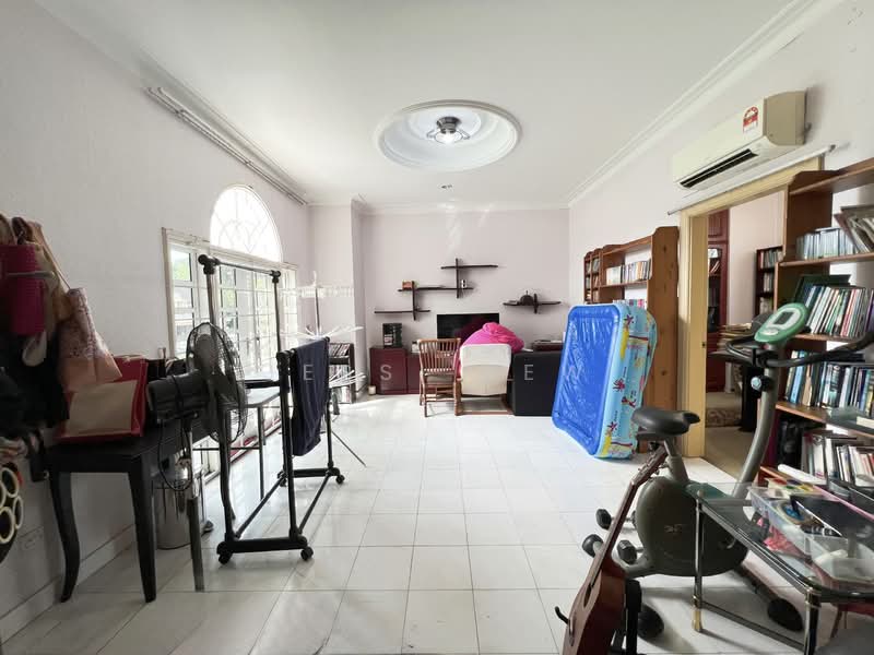 Bungalow for Sale in Taman Tun Dr Ismail (Kuala Lumpur) - Jessi Kew - Living Room - PropertyGuru.com.my