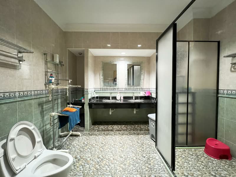 Bungalow for Sale in Taman Tun Dr Ismail (Kuala Lumpur) - Jessi Kew - Bathroom - PropertyGuru.com.my
