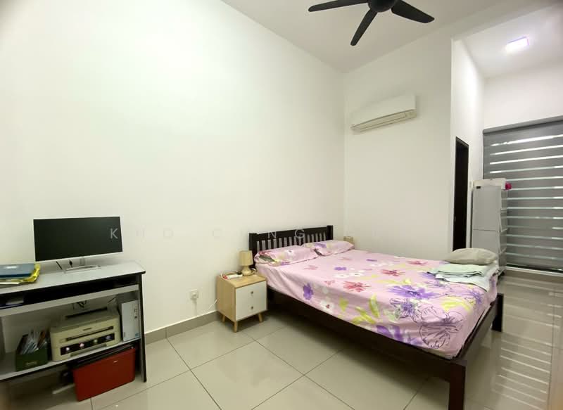 2-storey Terraced House for Sale in Taman Putra Prima (Puchong) - Kho Chng Guan - Bedroom - PropertyGuru.com.my