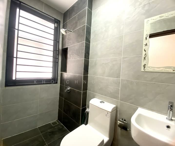 2-storey Terraced House for Sale in Taman Putra Prima (Puchong) - Kho Chng Guan - Bathroom - PropertyGuru.com.my