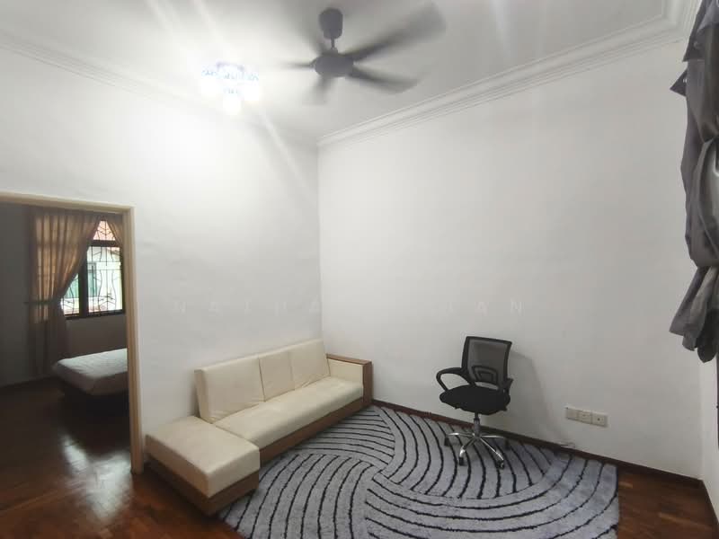 Rumah Teres 2.5 Tingkat untuk Dijual di Taman Sutera Utama (Skudai) - Nathan Chan - PropertyGuru.com.my