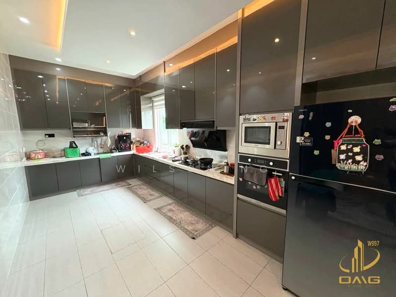 Rumah Berkembar untuk Dijual di Bandar Botanic (Klang) - Wilson Ng - Kitchen - PropertyGuru.com.my