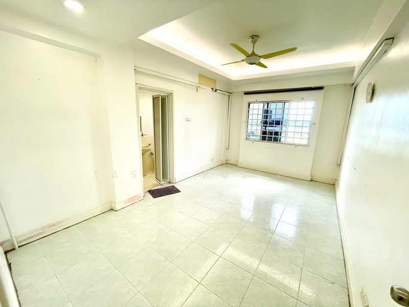 Pangsapuri untuk Dijual di Anggerik Villa 2 - Tasya Ruslan - PropertyGuru.com.my