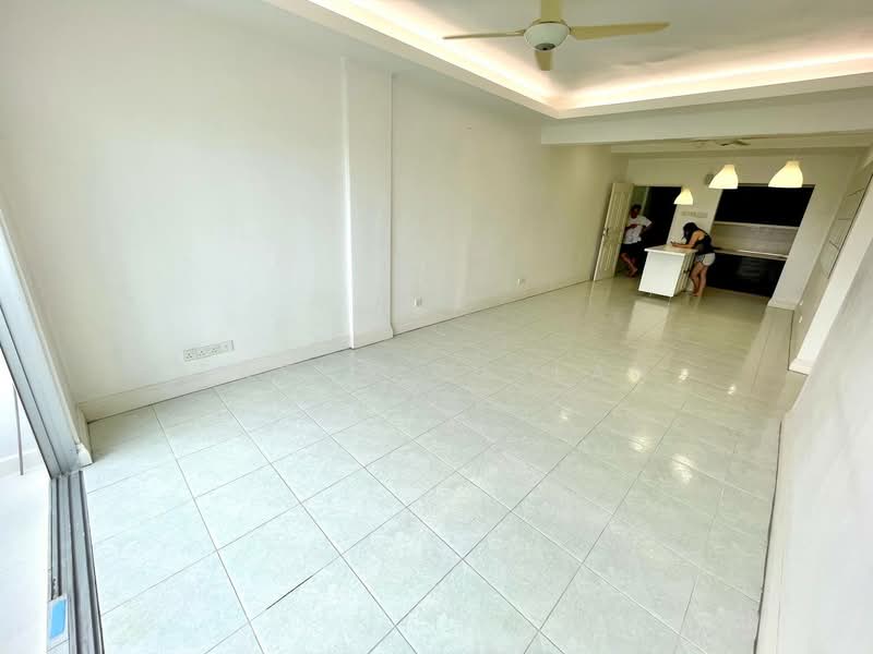 Pangsapuri untuk Dijual di Anggerik Villa 2 - Tasya Ruslan - PropertyGuru.com.my