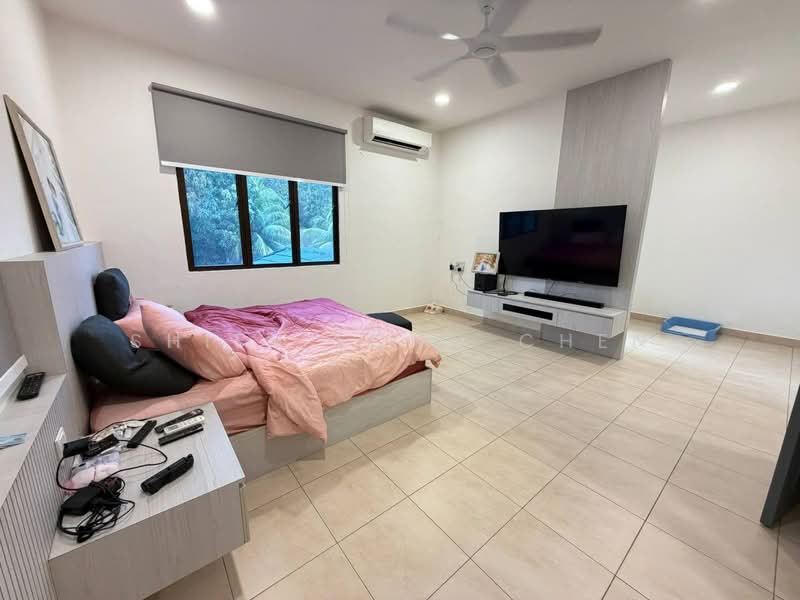 Rumah Kluster untuk Dijual di Taman Austin Heights (Tebrau) - Shieh Long Chen - Bedroom - PropertyGuru.com.my