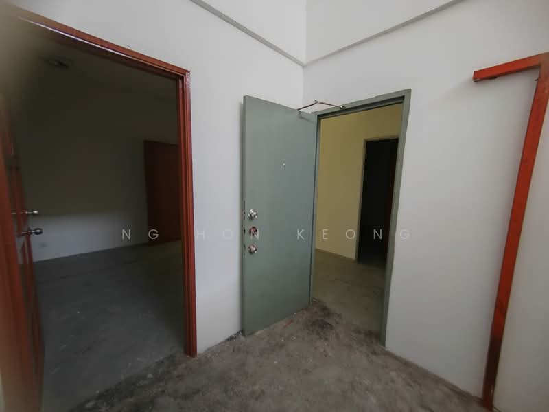 Kedai / Pejabat untuk Disewa di Puchong (Selangor) - Ng Hon Keong - Interior - PropertyGuru.com.my