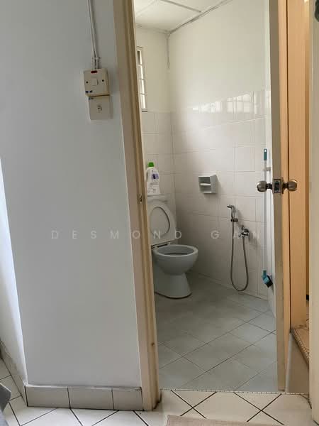 Rumah Teres 2 Tingkat untuk Dijual di Kota Damansara (Selangor) - Desmond Gan - Bathroom - PropertyGuru.com.my