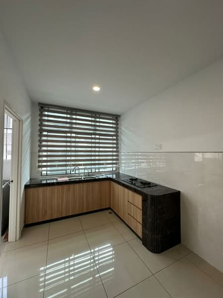 2-storey Terraced House for Rent in Taman Sri Penawar (Harmonia 3) (Pengerang) - Tai Eefan - Kitchen - PropertyGuru.com.my