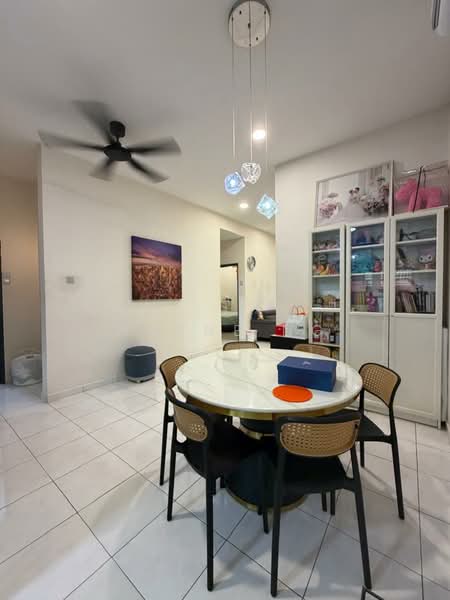 1-storey Terraced House for Sale in Taman Puteri Wangsa (Ulu Tiram) - Wayne Ng - Dining Room - PropertyGuru.com.my