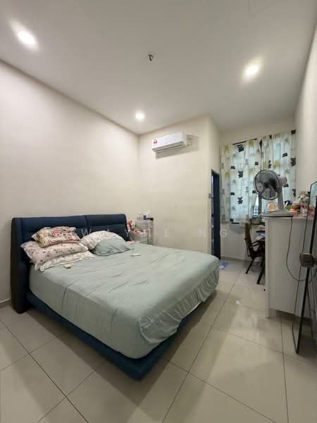 1-storey Terraced House for Sale in Taman Puteri Wangsa (Ulu Tiram) - Wayne Ng - Bedroom - PropertyGuru.com.my