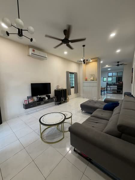 1-storey Terraced House for Sale in Taman Puteri Wangsa (Ulu Tiram) - Wayne Ng - Living Room - PropertyGuru.com.my