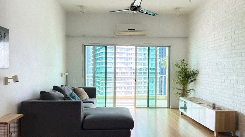 Pangsapuri untuk Disewa di One World 2 (1-Sky) - Hailey Wong - Living Room - PropertyGuru.com.my