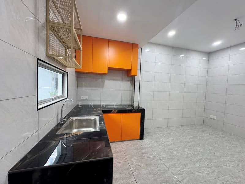 Rumah Teres 1 Tingkat untuk Dijual di Kawasan 2, Taman Menara Maju (Klang) - Penny Chia - Kitchen - PropertyGuru.com.my