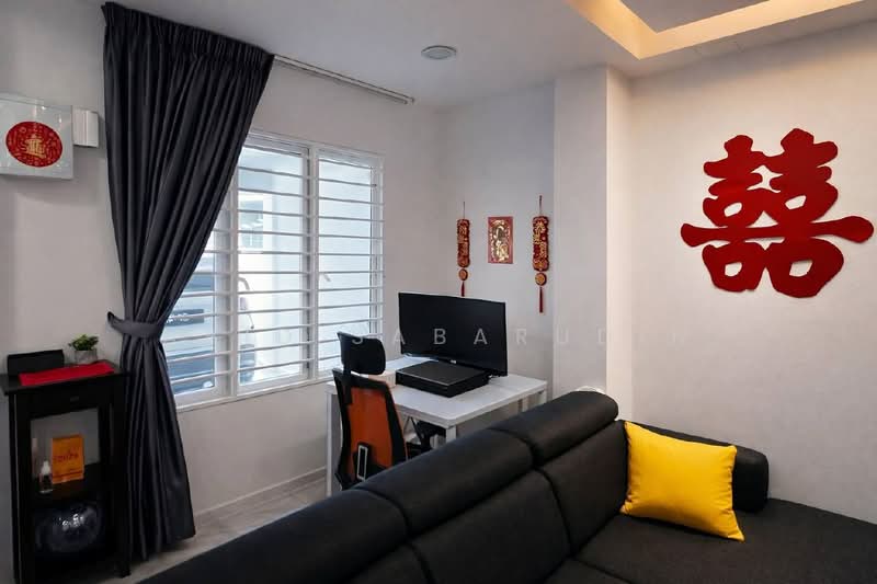 2.5-storey Terraced House for Sale in Taman Bukit Mulia (Ulu Kelang) - Abid Sabarudin - Study - PropertyGuru.com.my