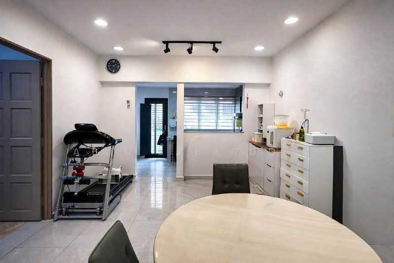 2.5-storey Terraced House for Sale in Taman Bukit Mulia (Ulu Kelang) - Abid Sabarudin - Living Room - PropertyGuru.com.my