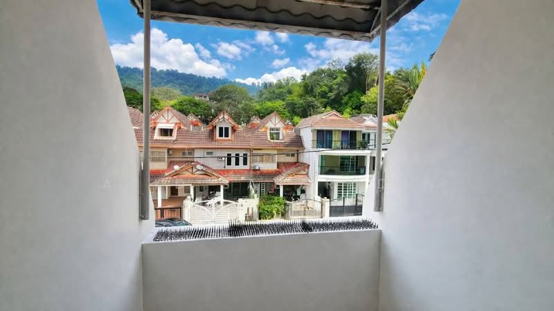 2.5-storey Terraced House for Sale in Taman Bukit Mulia (Ulu Kelang) - Abid Sabarudin - Exterior - PropertyGuru.com.my