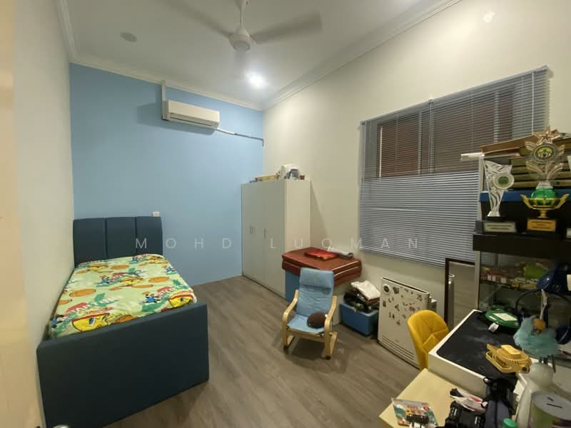 Semi-Detached House for Sale in Banting (Selangor) - Mohd Luqman - Bedroom - PropertyGuru.com.my