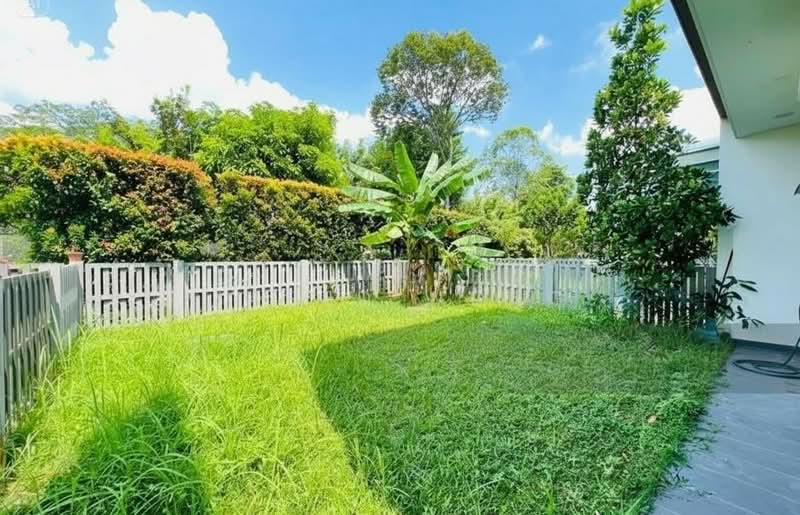 2-storey Terraced House for Sale in Cyberjaya (Selangor) - Jared Wong - Garden - PropertyGuru.com.my