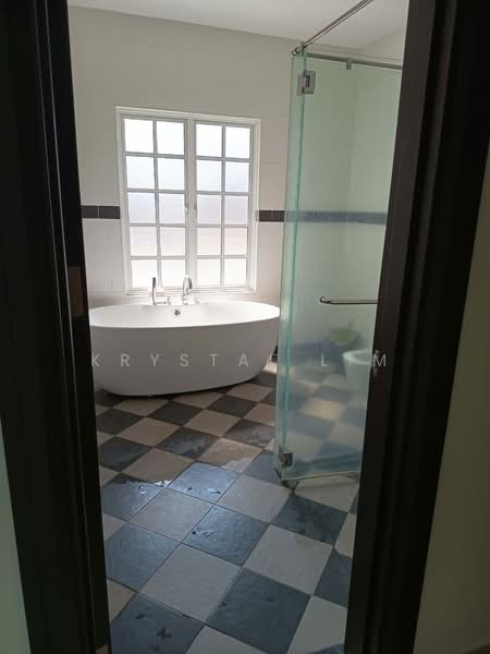 2.5-storey Terraced House for Rent in Setia Eco Glades (Cyberjaya) - Krystal Lim - Bathroom - PropertyGuru.com.my