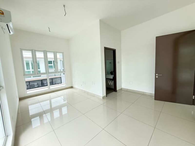 Rumah Berkembar untuk Dijual di Taman Molek (Johor Bahru) - Glenn Woo - PropertyGuru.com.my