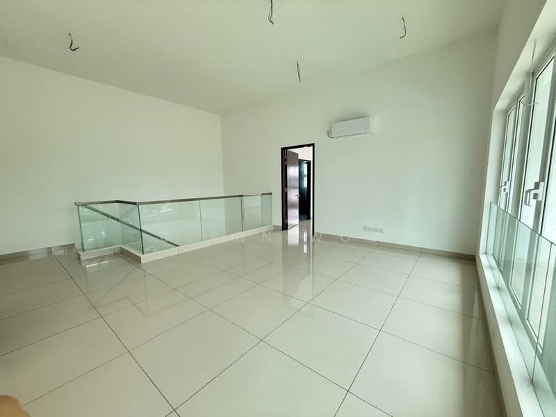 Semi-Detached House for Sale in Taman Molek (Johor Bahru) - Glenn Woo - PropertyGuru.com.my