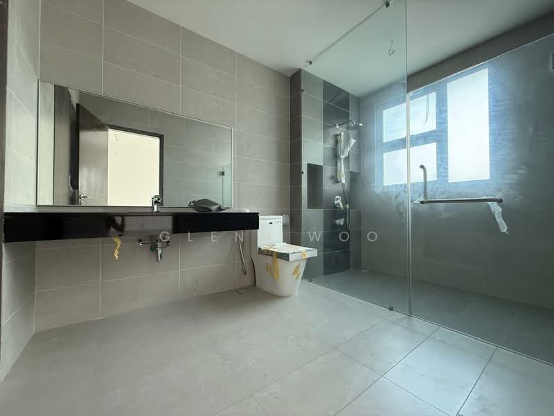 Semi-Detached House for Sale in Taman Molek (Johor Bahru) - Glenn Woo - PropertyGuru.com.my