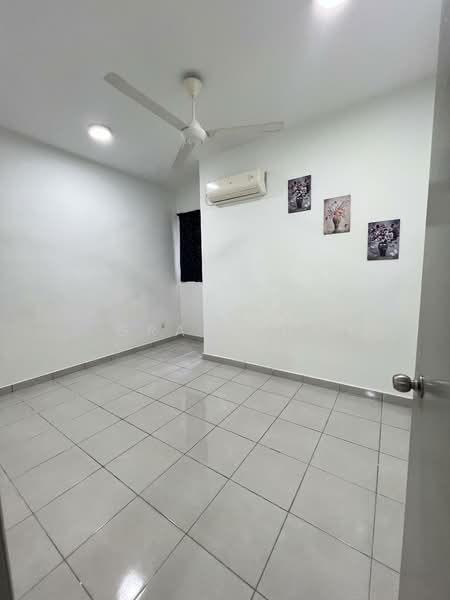 Kondominium untuk Disewa di Ivory Residence - Grace Ha - Interior - PropertyGuru.com.my